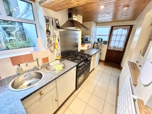 Photo 9- click for photo gallery